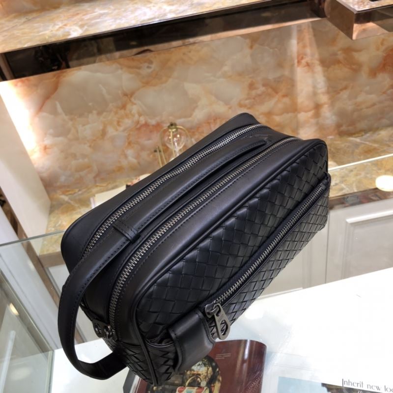 Mens Bottega Veneta Clutch Bags